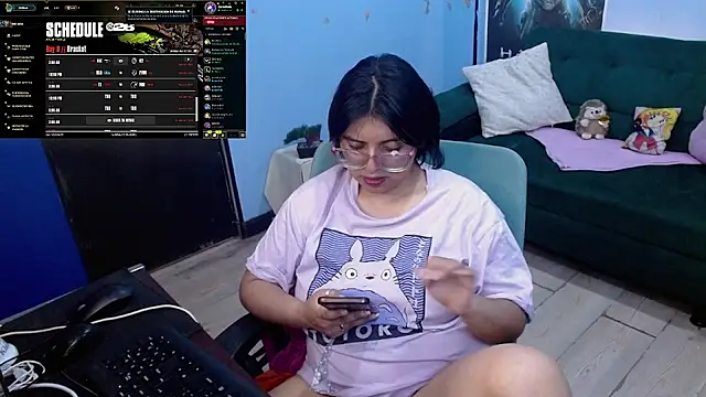 Chat +18 de ohmysqueak ao vivo