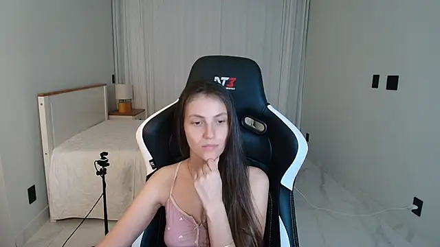 upssnowy Chat XXX in diretta