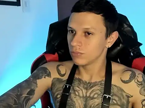 Masterdave7 – Naživo XXX chat