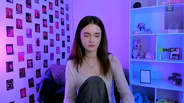 دردشة liana_kisses الجنسية المباشرة