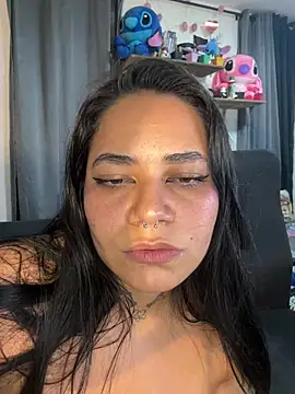 Mabelydani's Live XXX Chat