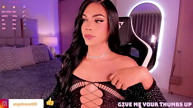 Angelina_Rossi 现场XXX聊天