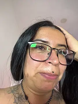 Devilsweet17 live XXX chat
