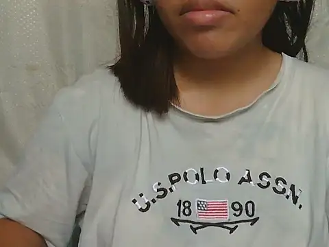 ChubbyButtyのライブXXXチャット