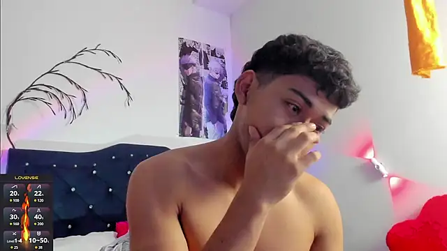 Chatroom XXX en direct de Robert__Zan