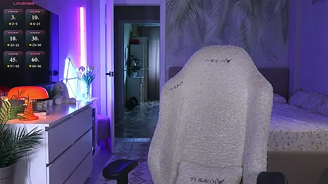 Break-me-Shake-me 라이브 XXX 채팅