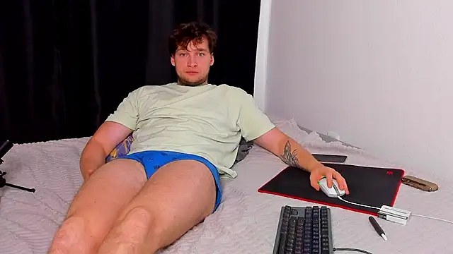 Chris_Tyson Live XXX-Chat