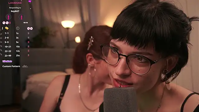 TeaseDealer Chat XXX live