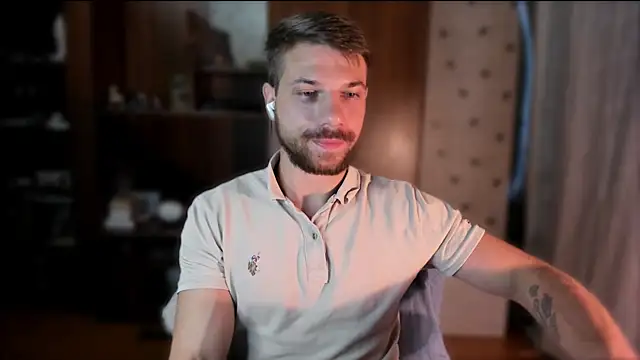 Tony_Wolf Live XXX Chat