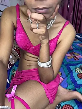 Pertunjukan Kamera Web Baby_pari1