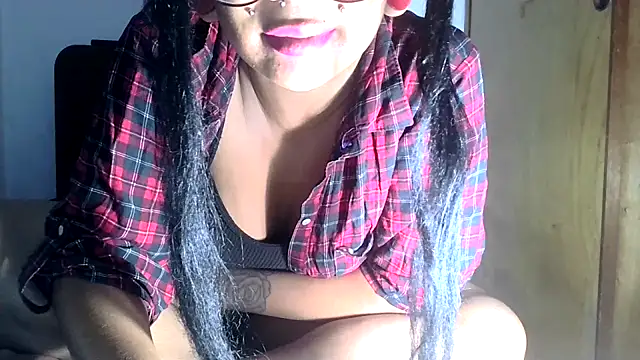 xblackstarX1 লাইভ XXX চ্যাট