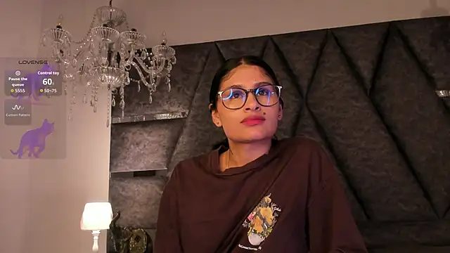 Cleopattra live XXX chat
