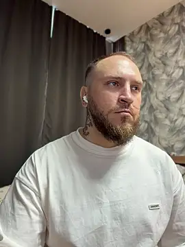 Chat XXX en directo de HermanFire