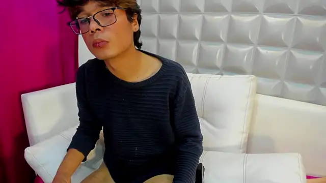 Онлайн чат XXX maximo_2019