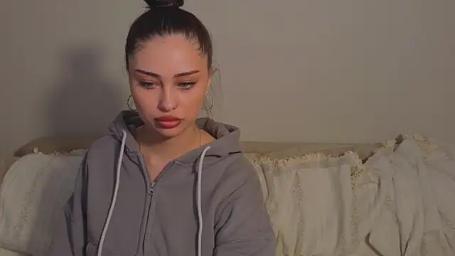 Chat XXX en directo de Sofia_Plump