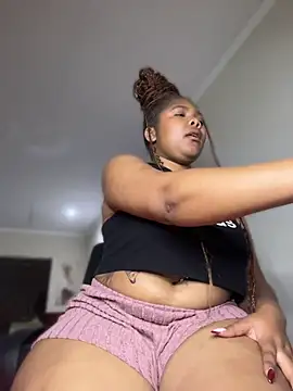 Bootyfulbarbiie's Live XXX Chat