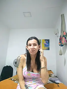 Cameron_puppy Chat XXX in diretta
