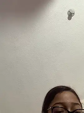Chat XXX ao vivo de LilithMonetthe