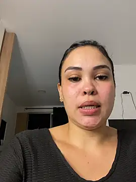 FOX_LATINA Live XXX Chat