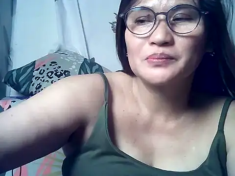 دردشة Amazing_Angel22 الجنسية المباشرة