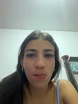 دردشة Carolina_1111 الجنسية المباشرة