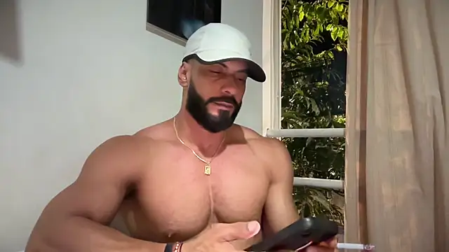 XXX chat uživo modela romeolovedark