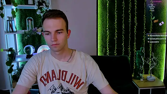 XXX chat uživo modela kevin_nix