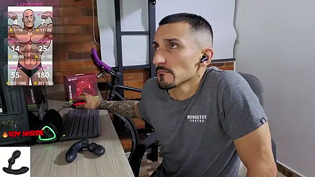 Marck_Muscle Chat XXX in diretta