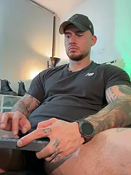 DimitriSullivan_ XXX чат на живо