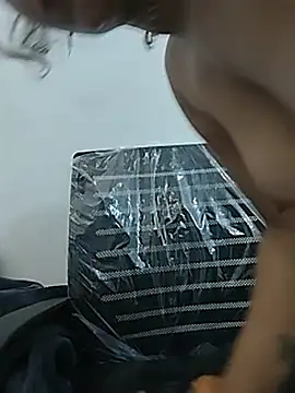 KAJALBHABHI_ Live XXX-chat