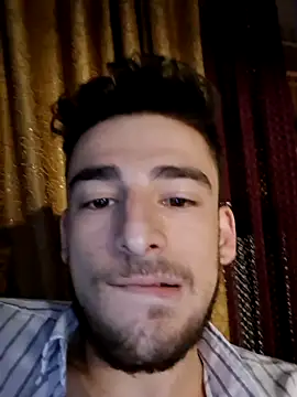 Yasinyasin7 Live XXX-chat