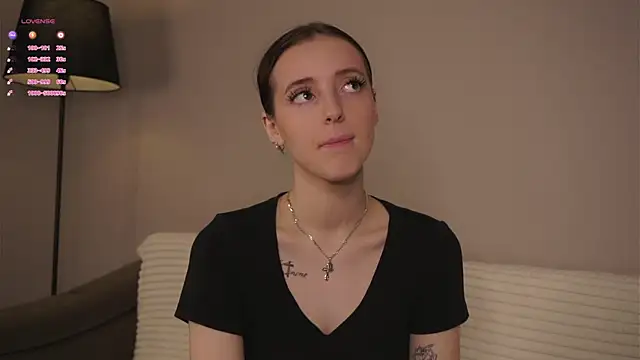VidaInklebarger's Live XXX Chat