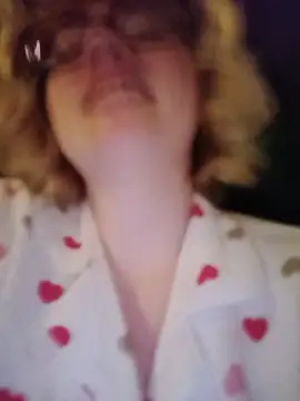mcjbgfhgjhiiilllufjyf Chat XXX in diretta