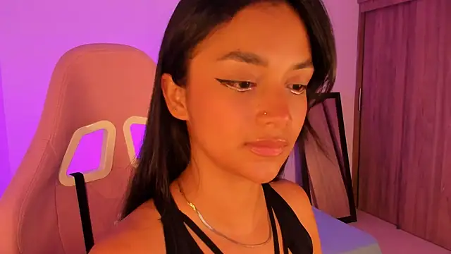 MelanyOconner's Live XXX Chat