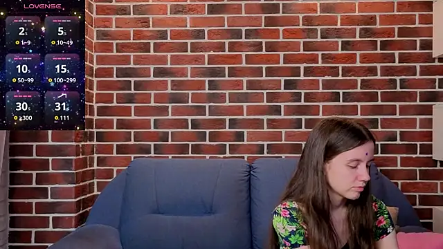 MyrtaMcclaney's Live XXX Chat