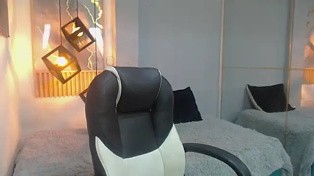 ash_ka Adlı Modelin Canlı XXX Sohbeti