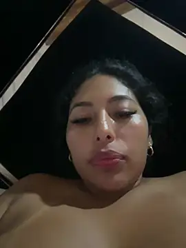 emmyjhonson07 – Naživo XXX chat
