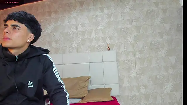 Toji_ferrer Live XXX-Chat
