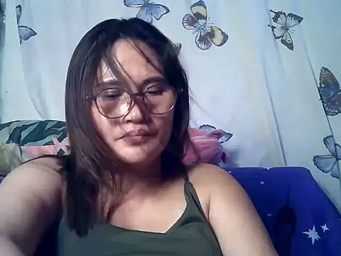 Amazing_Angel22 élő XXX-chatje