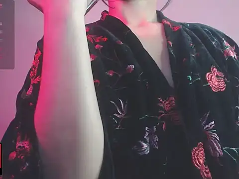 Chatroom XXX en direct de alien__show