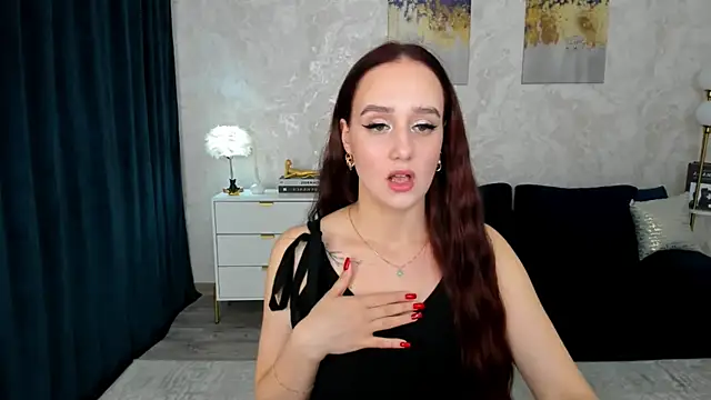 دردشة SabrinaCandi الجنسية المباشرة