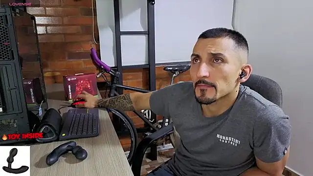 Marck_Muscle Live XXX Chat