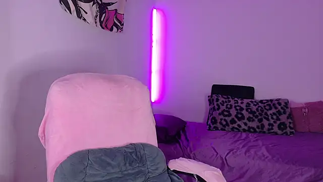 dollmeown Live XXX chat
