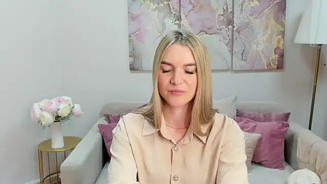 Živý XXX chat RoxyReignn