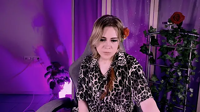 Chat XXX en directo de Kumiho_7777