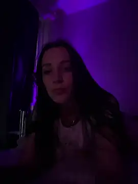 Онлайн чат XXX MonicaSweetx