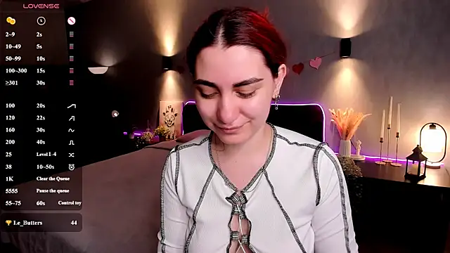 Chat XXX ao vivo de hannacheekss_