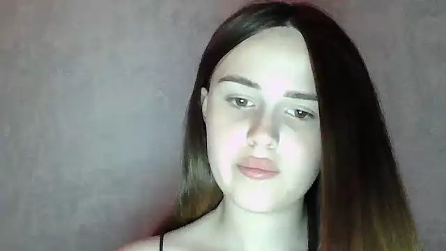 Chat XXX ao vivo de SweetLoraa