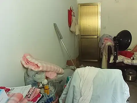 RebelAura 라이브 XXX 채팅