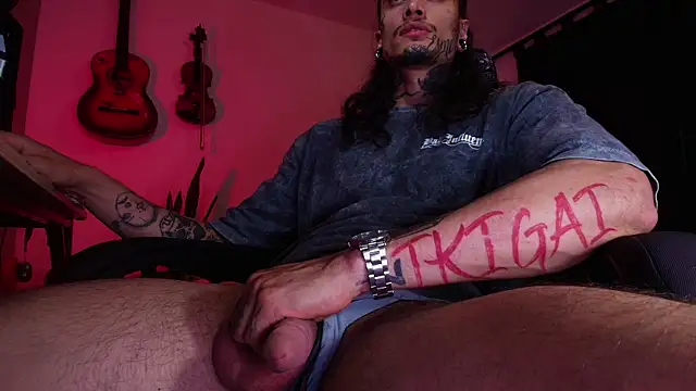 Czat XXX na żywo – Ryuk_it